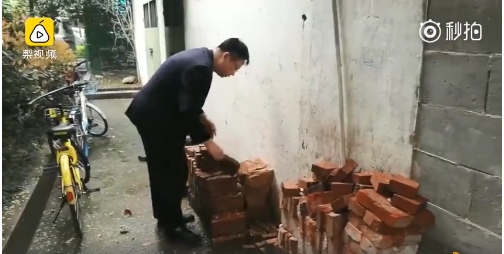 无情的屌操外围