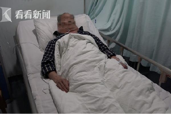 男生把78申请女生的定眼