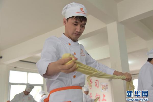{随机关键词}