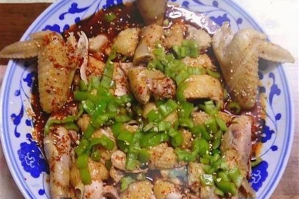 美女骚逼大黄流水流白浆大鸡巴插入