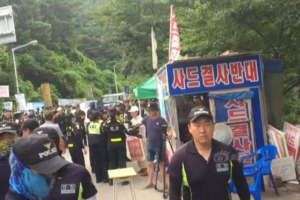{随机关键词}