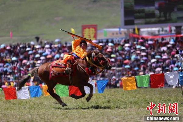 法国无内走秀电影剧情介绍