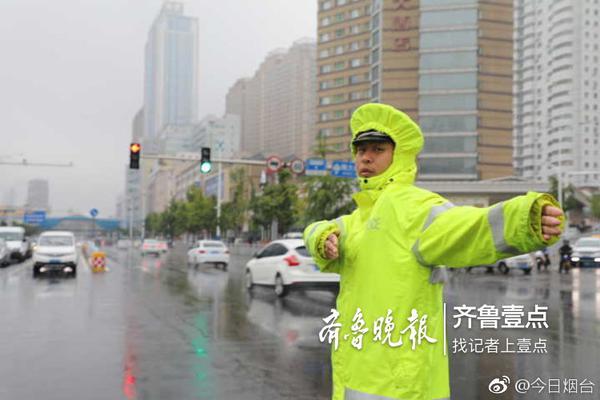 {随机关键词}