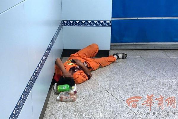 玉足白袜脏脏的导管素材必备