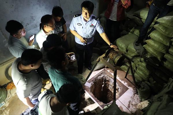 美国重口味老人无码视频