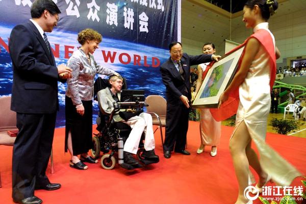 日本亲近相尾妈妈儿子综艺